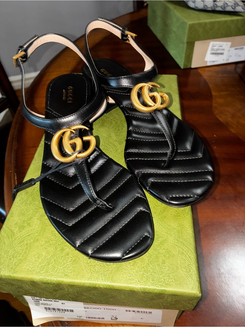 *SOLD* Gucci Marmont Double G Mid-Heel Leather Thong Sandals Black Size 37 - Picture 9 of 10